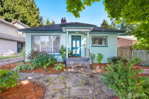 1334 Puget St NE, Olympia, WA 98506