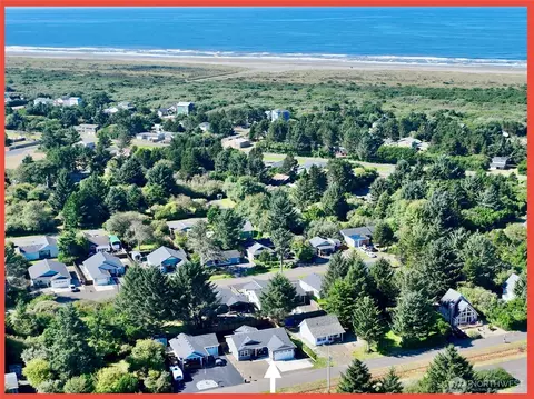 247 Clover Creek Ave NW, Ocean Shores, WA 98569
