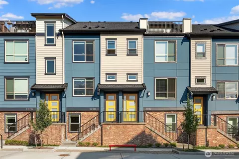 1210 6th Ave NE #17.4, Issaquah, WA 98029
