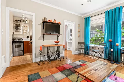 7 Harrison St #24, Seattle, WA 98109