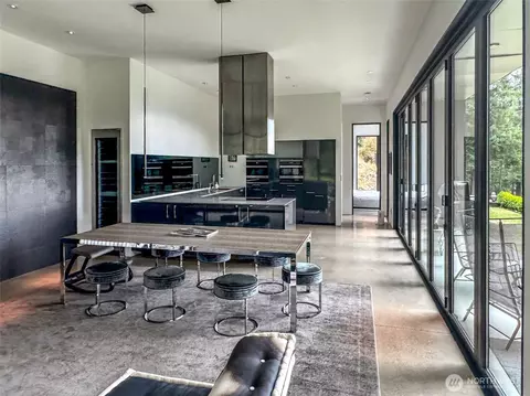 Dining - 487 Vusario Ln, Eastsound, WA 98245 photo 1 of 1