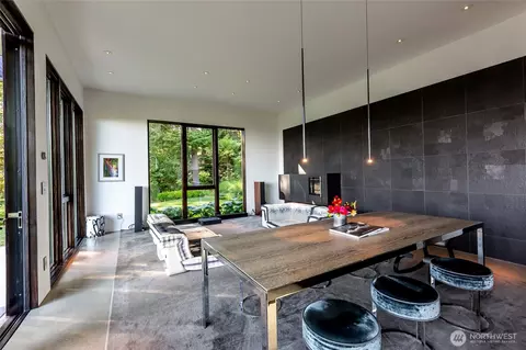Living - 487 Vusario Ln, Eastsound, WA 98245 photo 1 of 2