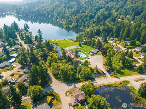 3005 Glenhaven Dr, Sedro Woolley, WA 98284