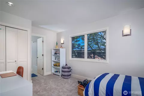 Bedroom - 2345 43rd Ave E, Seattle, WA 98112 photo 5 of 7