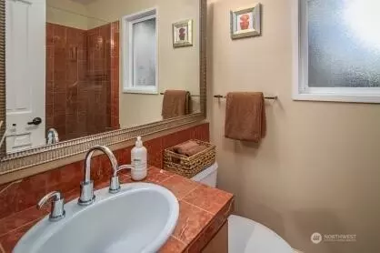 Bath - 2345 43rd Ave E, Seattle, WA 98112 photo 5 of 5