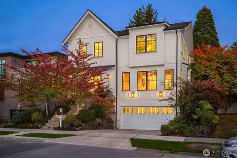 5142 48th Ave NE, Seattle, WA 98105