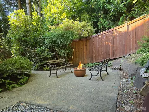10406 NE 151st Pl, Bothell, WA 98011 photo 20