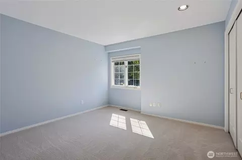 10406 NE 151st Pl, Bothell, WA 98011 photo 11