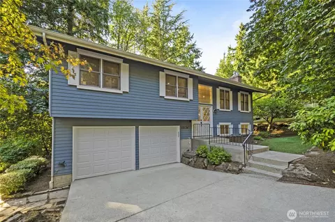 17134 NE 84th St, Redmond, WA 98052