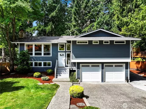 10417 165th Pl NE, Redmond, WA 98052