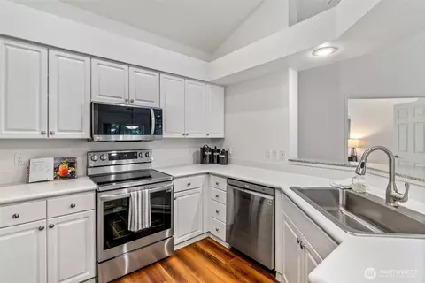 Kitchen - 612 228th St SW #K201, Bothell, WA 98021 photo 3 of 3