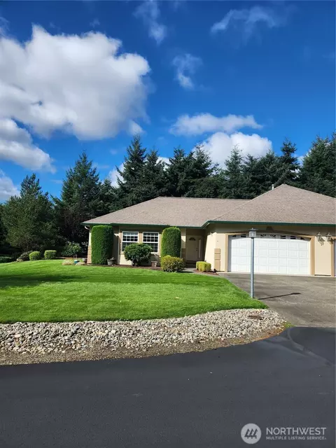 21 E Beaumont Dr #A, Shelton, WA 98584