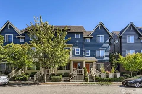 838 4th Ave NE, Issaquah, WA 98029