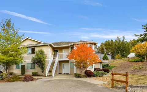 4148 Deemer Rd #202, Bellingham, WA 98226