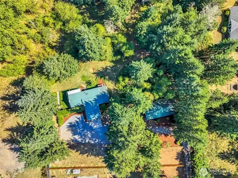 3015 282nd St E, Spanaway, WA 98387