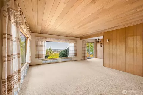 Living - 170 Clara Crest Ln, Sequim, WA 98382 photo 9 of 10