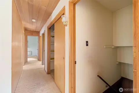 Entry Way - 170 Clara Crest Ln, Sequim, WA 98382 photo 1 of 2