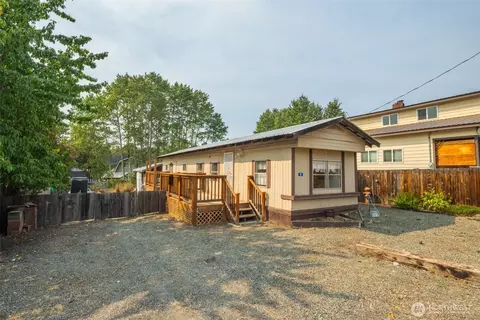510 3 St, Ronald, WA 98940