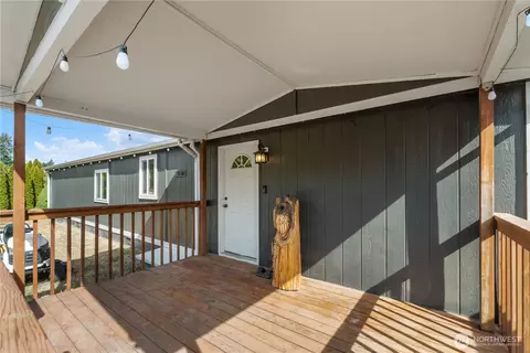 814 282nd St E, Roy, WA 98580 photo 6