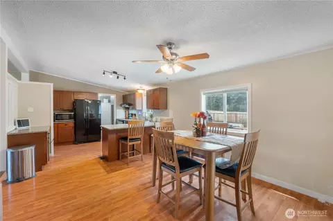 814 282nd St E, Roy, WA 98580 photo 17