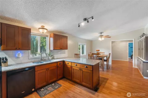 814 282nd St E, Roy, WA 98580 photo 15