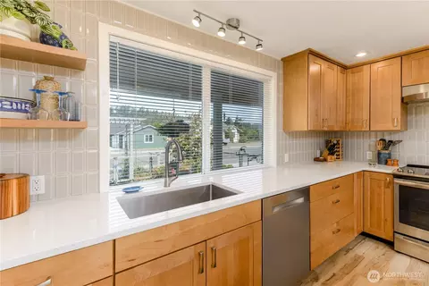 961 E Fir St, Sequim, WA 98382 photo 16
