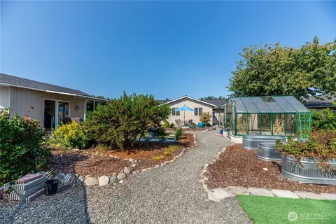 961 E Fir St, Sequim, WA 98382 photo 37