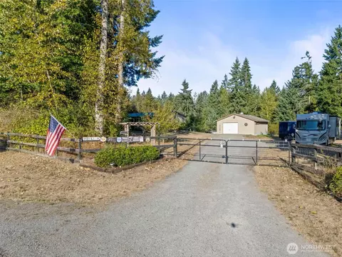 2915 S 368th St, Roy, WA 98580