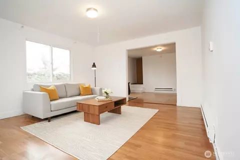 Living - 18225 SE 416th St, Enumclaw, WA 98022 photo 1 of 2