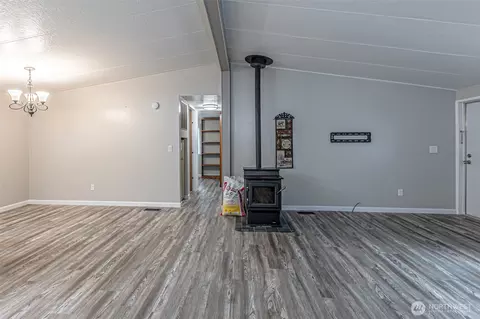 2263 Anadoll Ave, Enumclaw, WA 98022 photo 13