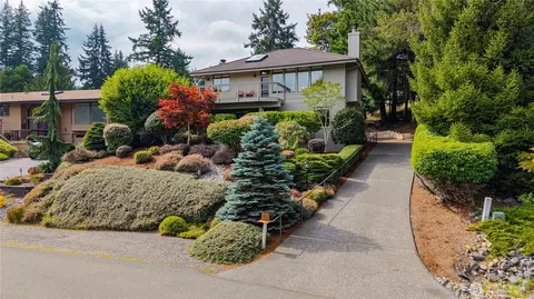 10 Birdie Ln, Bellingham, WA 98229