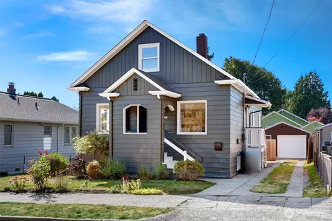 6743 11th Ave NW, Seattle, WA 98117