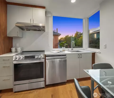 1225 E Roy St, Seattle, WA 98102 photo 8