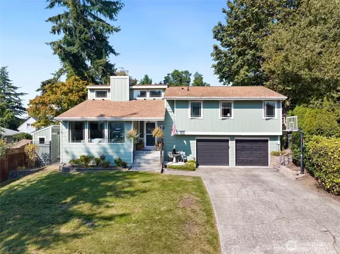 7523 30th St W, University Place, WA 98466