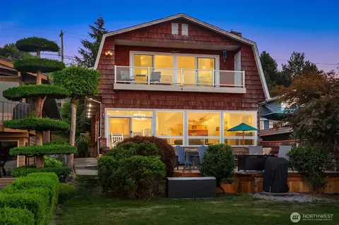 10116 Rainier Ave S, Seattle, WA 98178