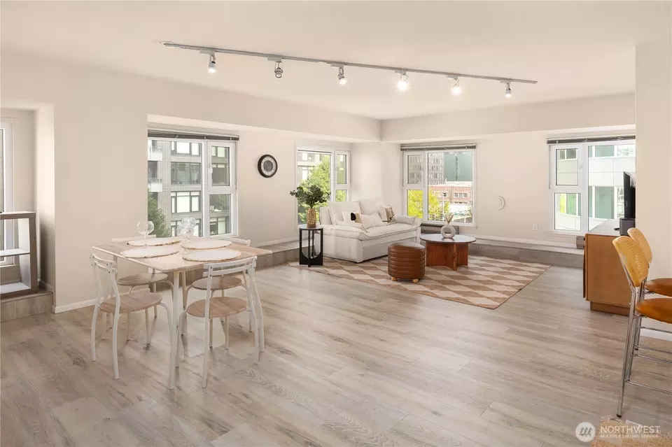 Living - 121 Vine St #506, Seattle, WA 98121 photo 1 of 3
