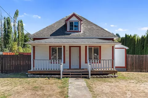 916 B St, Vader, WA 98593