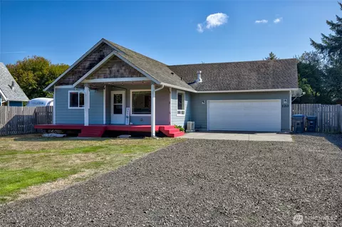 120 Auriga Ave SW, Ocean Shores, WA 98569