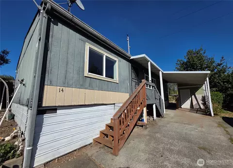 111 99th St S #14, Tacoma, WA 98444
