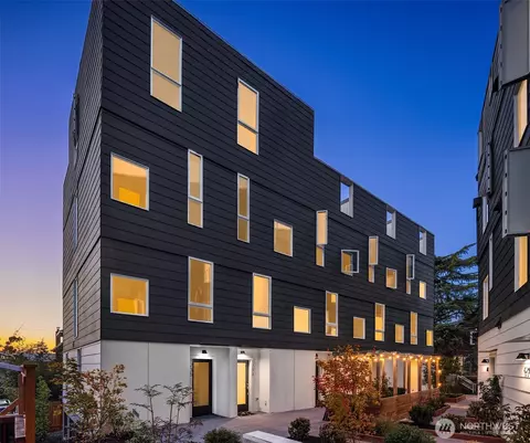 1227 E Roy St, Seattle, WA 98102