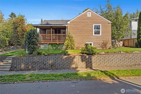 10130 NE 189th St #A, Bothell, WA 98011