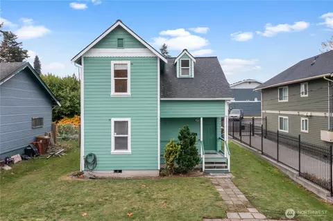 3322 Chandler St, Tacoma, WA 98418