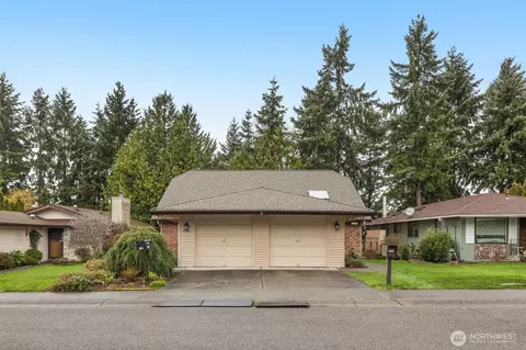 24613 13th Ave S, Des Moines, WA 98198
