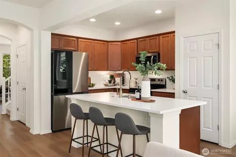 Kitchen - 22905 41st Ave SE, Bothell, WA 98021 photo 1 of 4