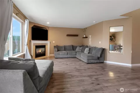 Living - 1309 Riddell Ave NE, Orting, WA 98360 photo 1 of 2