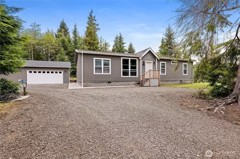 275 Parpala Rd, Naselle, WA 98638
