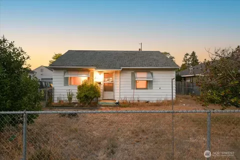 3104 E 24th St, Vancouver, WA 98661