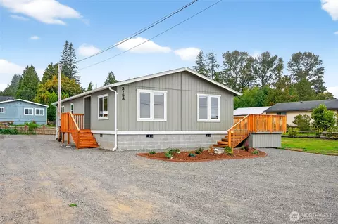 3758 Sinclair Dr, Ferndale, WA 98248