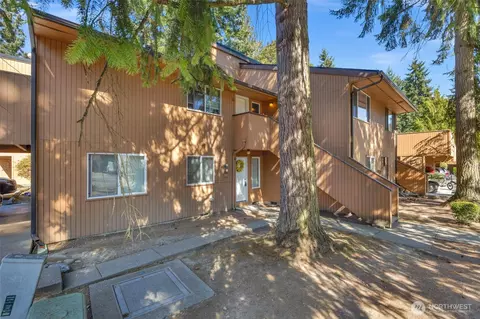 11201 3rd Ave SE #40A, Everett, WA 98208