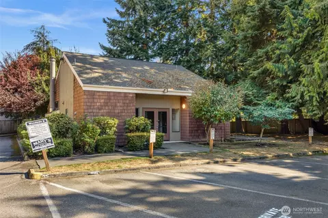 Exterior - 11201 3rd Ave SE #40A, Everett, WA 98208 photo 2 of 4